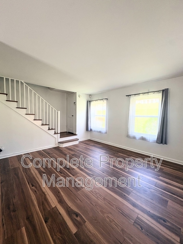 Photo - 1731 Valley Ave Unit Apt. H