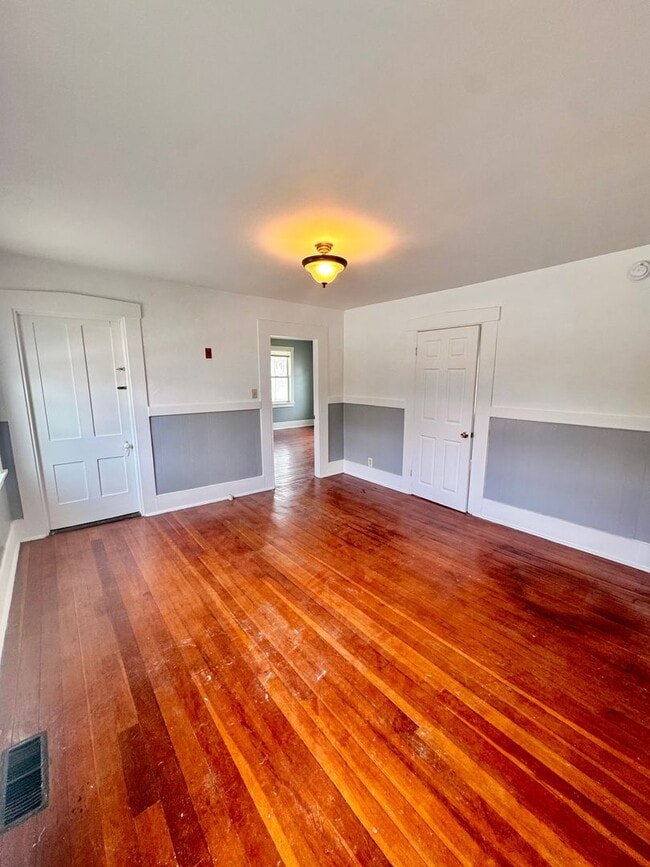 Photo - 30 Central St Unit 1