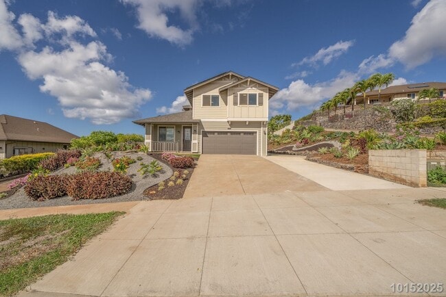 Building Photo - Available now!  Beautifully upgraded 4-bdr...