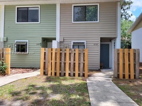 Photo - 2107 SW 39th Way House