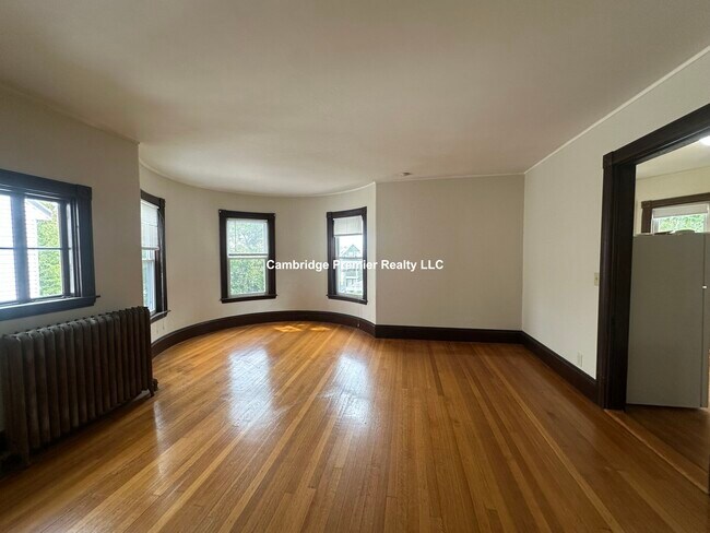 Photo - 72 Thurston St Unit 2