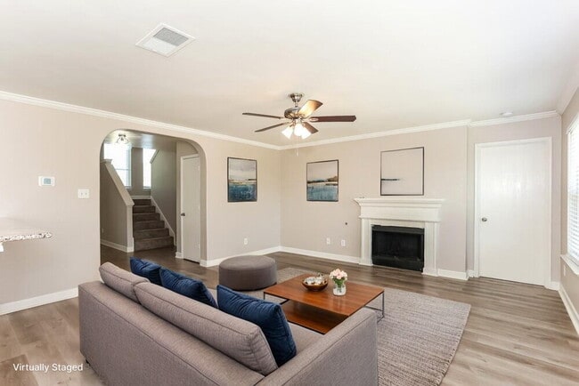 Photo - 1110 Hampton Dr