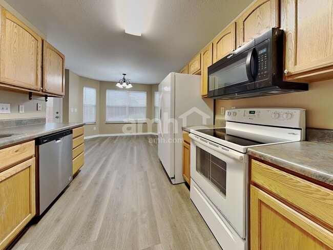 Photo - 6818 Audrianna Ln