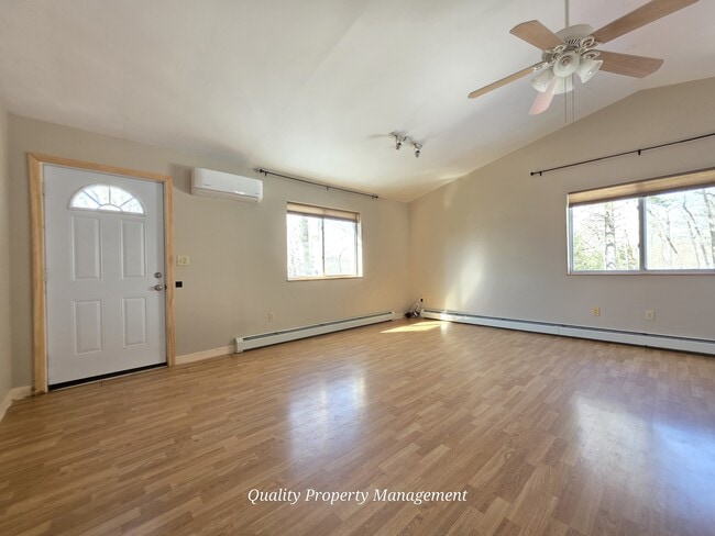 Photo - 116 Pine Trail