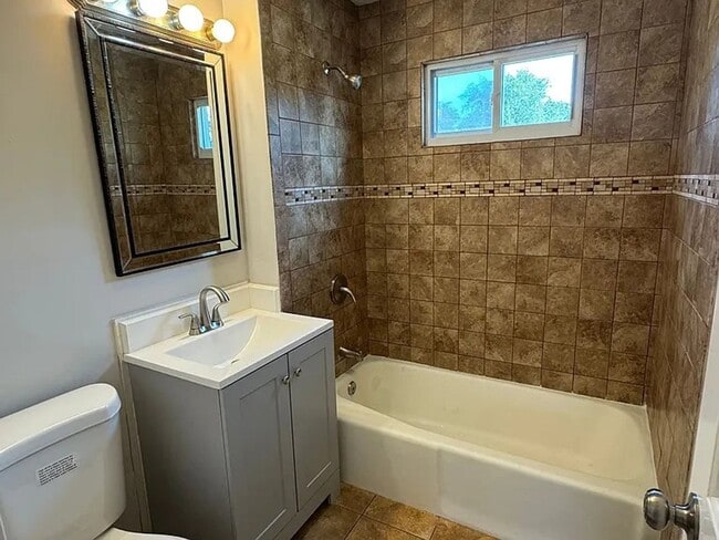 Photo - 238 Mt Vernon St