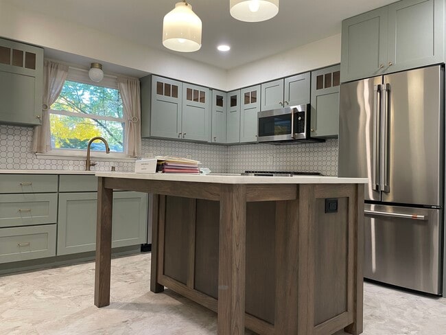 Photo - 1210 Acewood Blvd