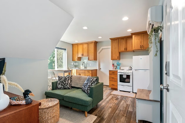 Photo - 1041 NW Connell Ave