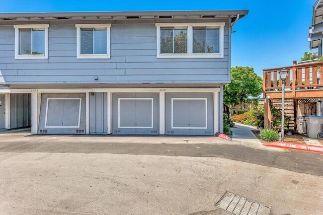 Photo - 3145 Shofner Pl