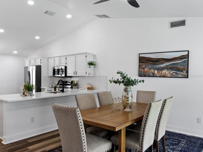 Photo - 4715 Kemble Ct