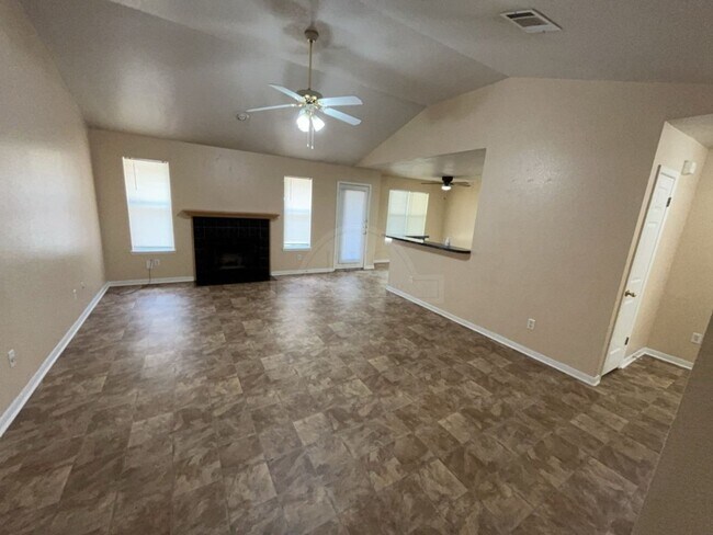 Photo - 2707 Casey Dr
