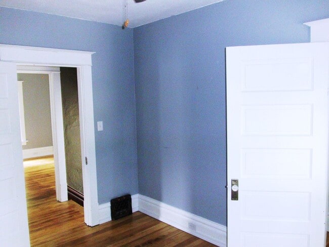 Photo - 313 4th Ave NW Unit 313