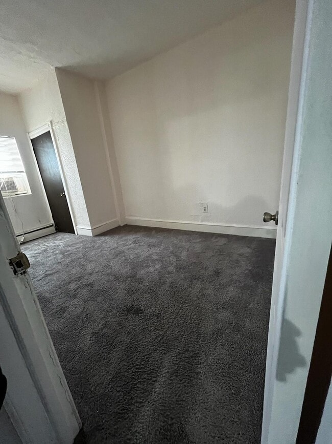 Photo - Eddy Stone Apartments Unit 203