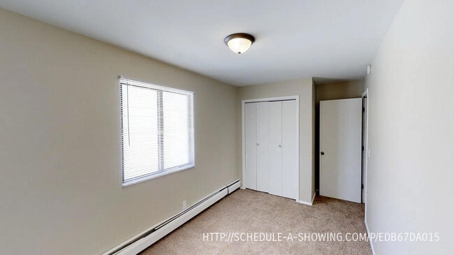 Photo - 2305 Longyear Ave Unidad 2