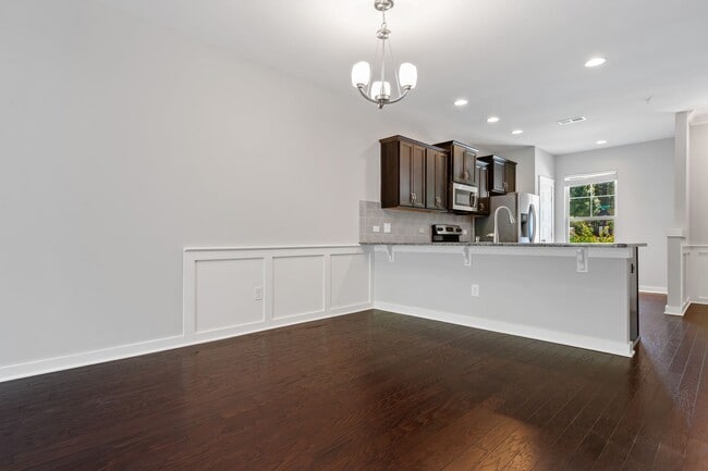 Photo - Freshly painted townhome at Lynn and Glenwood: Available Now!