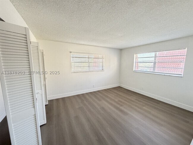 Photo - 22605 SW 66th Ave Unit 403