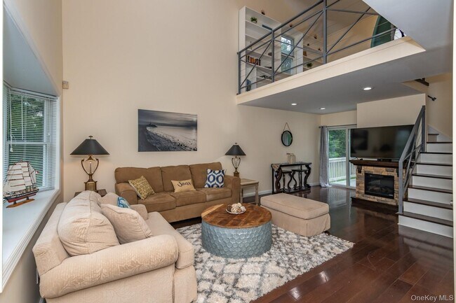 5 Hyler Dr