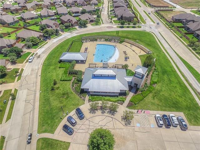 Photo - 16129 Plum Ct