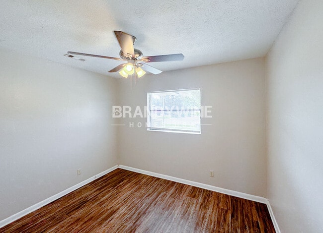 Photo - 7901 Austin Rd