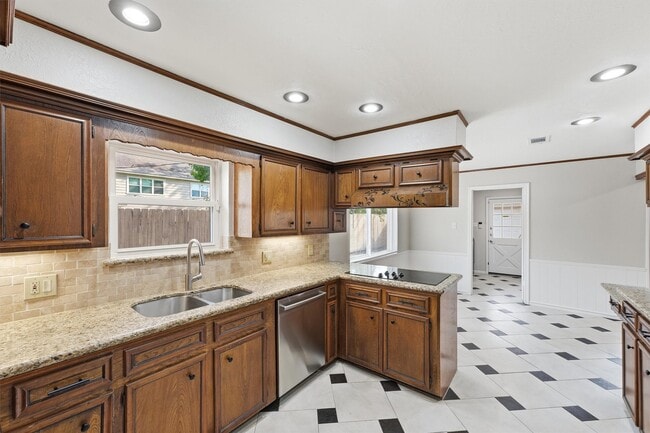 Building Photo - 18806 Candleview Dr