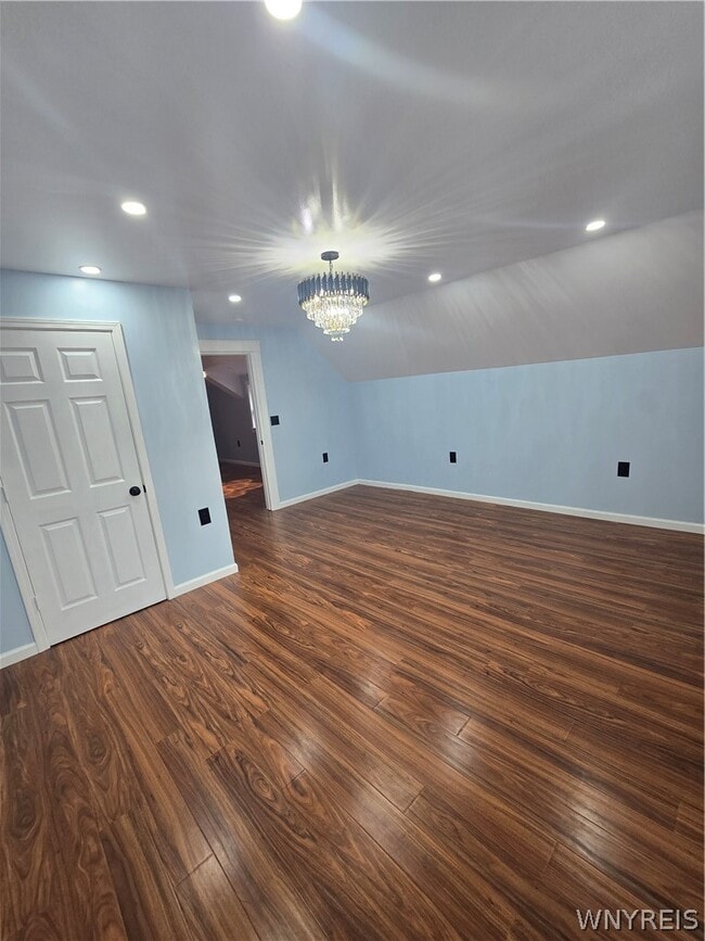 Photo - 517 Goodyear Ave