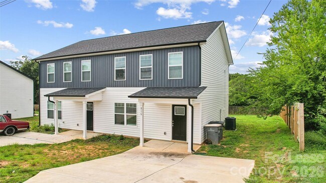 Photo - 816 Fairview St
