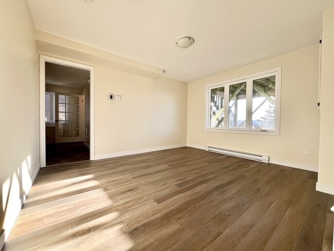 Photo - 67 Rotary Drive