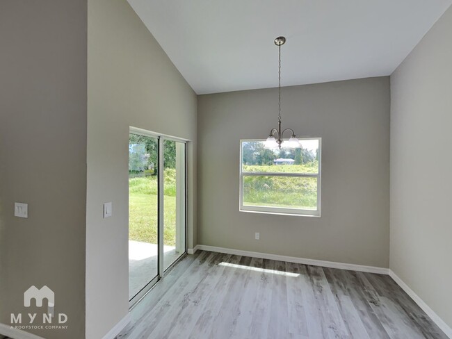 Photo - 4395 Langtree Ave