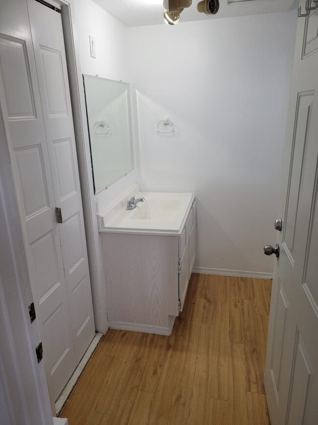 Photo - 8481 113B St