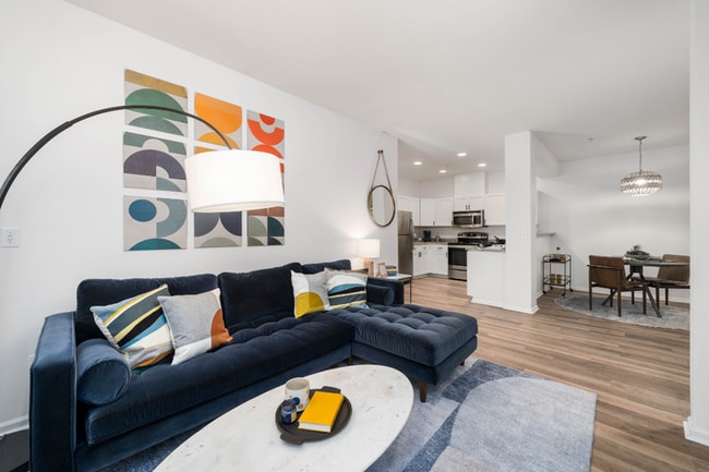 Photo - Silverdale Ridge