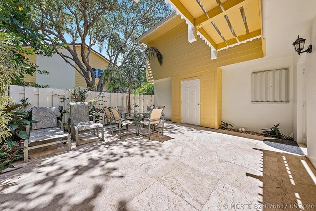 Photo - 154 Seabreeze Cir