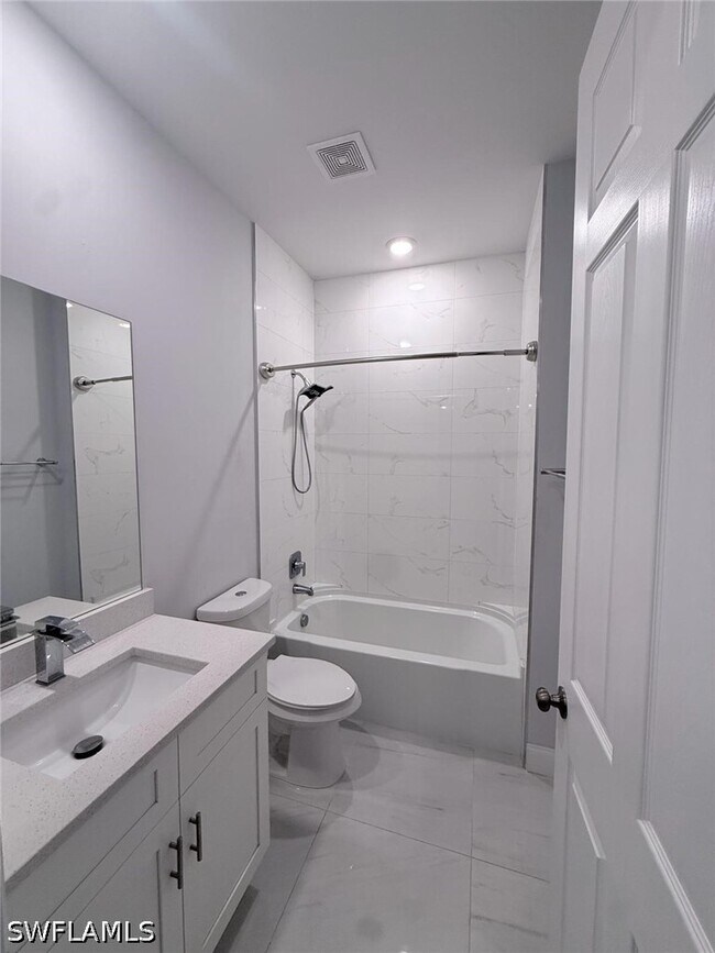 Photo - 912 Ossie Ave