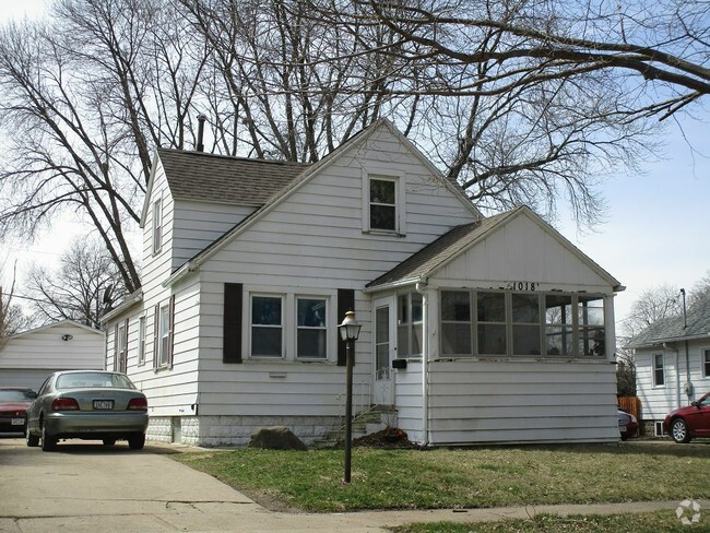 Building Photo - 1018 Denver St Rental