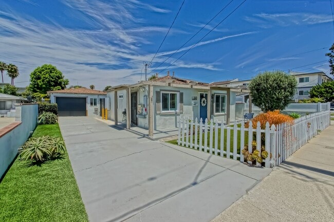 Building Photo - Remodeled, Bright & Airy 5 Room Home on Spacious Lot w/ 3BR2BA Main House, 2 Additional Detached ...