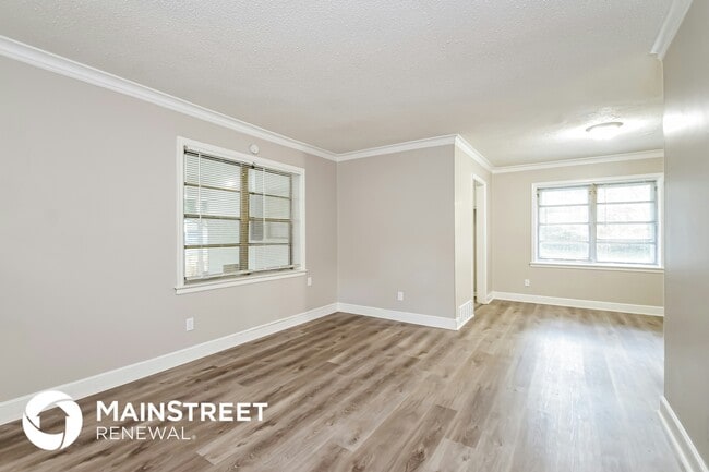 Photo - 5041 Davis Cove