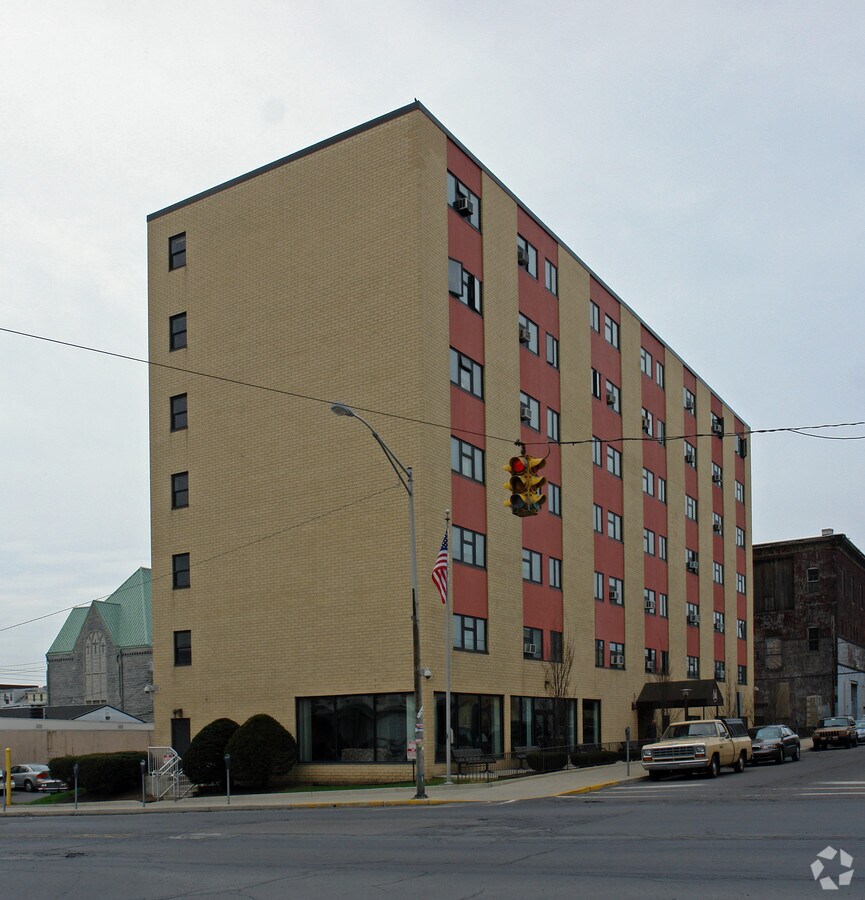 Photo - Shenandoah High Rise