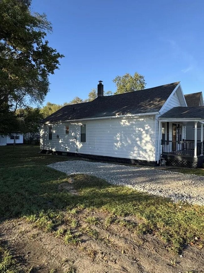 Photo - 54 E Sylvania Ave