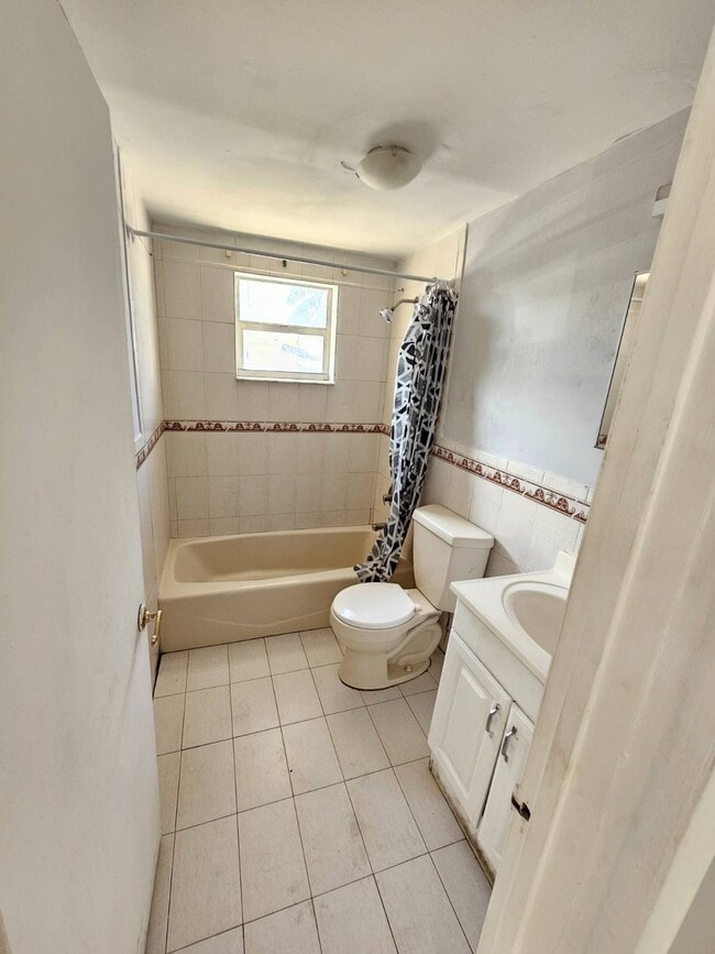 Photo - 1036 SW 2nd St