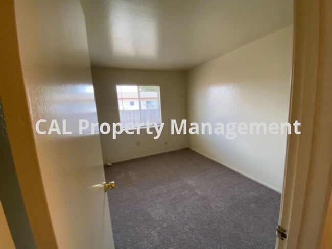 Photo - Charming 3-Bedroom, 2-Bathroom Home with Fireplace & Fenced Backyard