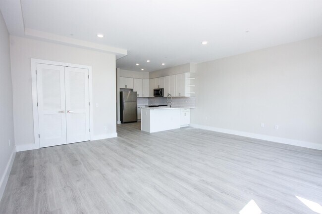 Photo - 141 Newark Ave Unit 4-S