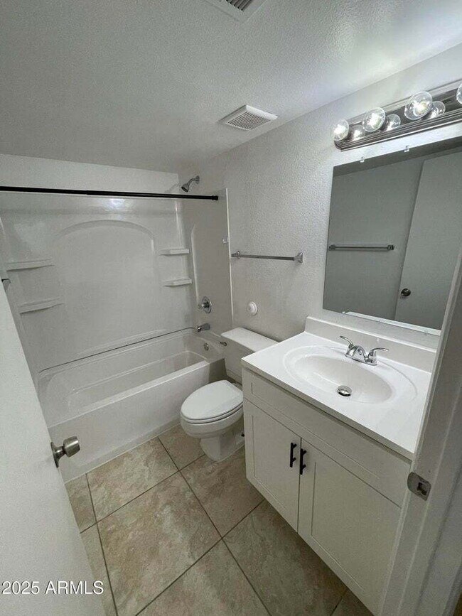 Photo - SPECIALS for IMMEDIATE MOVE IN! This is too good to pass up!