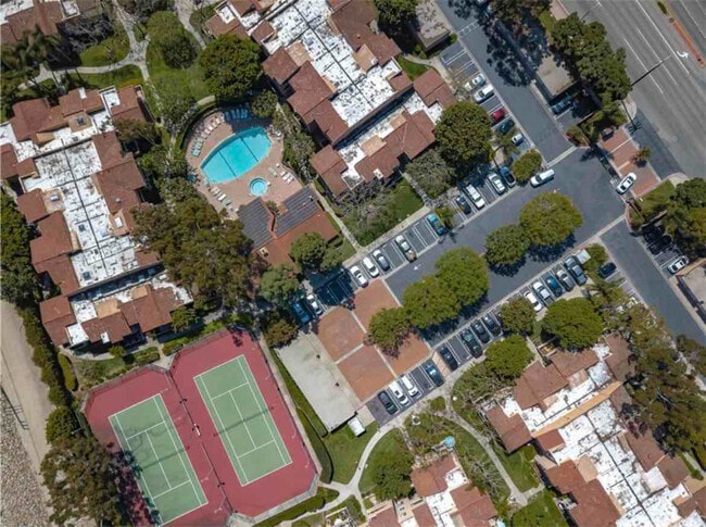 Photo - 21372 Brookhurst St Unit C