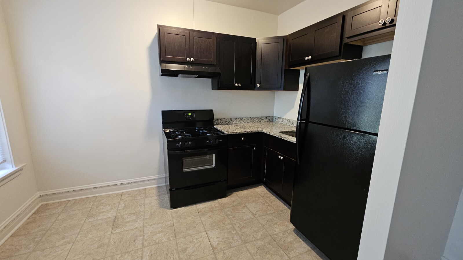 Photo - 707 W Cornelia Ave Condo Unit 1R