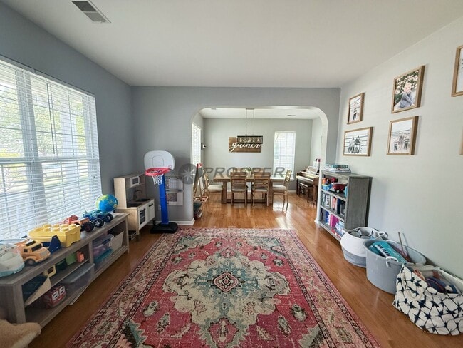 Photo - 833 Paran Oaks Dr