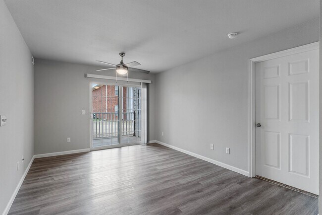 Creekside Clearing Apartments