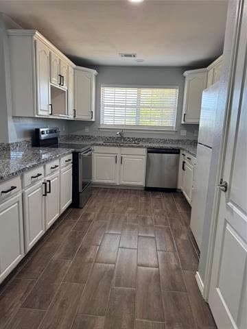 109 Waldman Dr