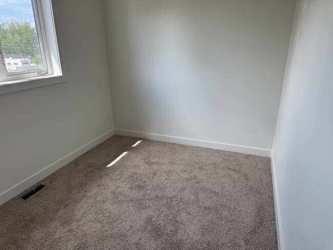 Photo - 9636-9160 160 St NW Unité 2