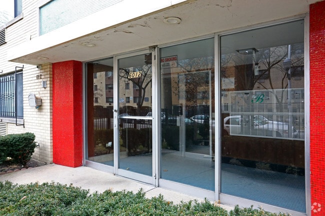 The Kenmore Place Apartments