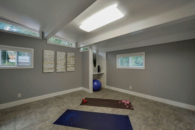 Photo - 535 Mt Jupiter Dr SW