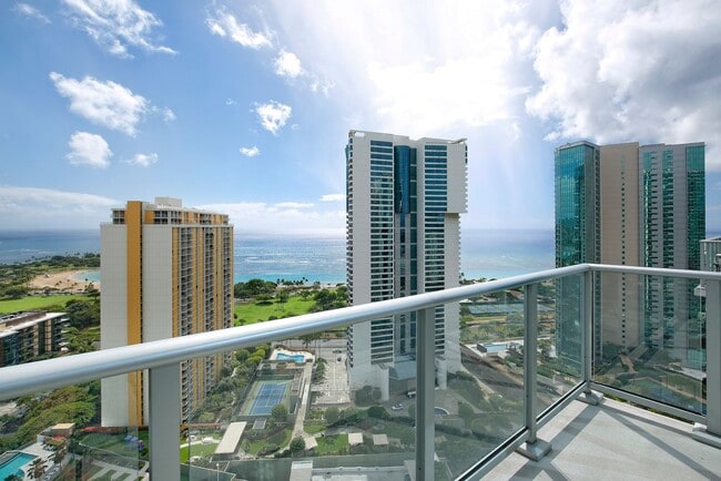 Building Photo - Luxurious Convenience in the Heart of Honolulu - Waihonua 2904 Unit 2904