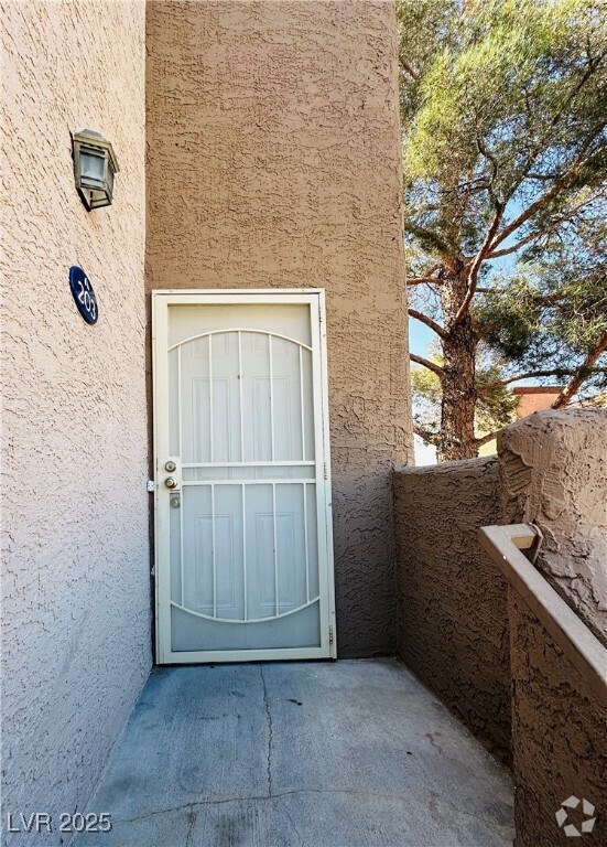 Building Photo - 2977 Juniper Hills Blvd Unit 203 Rental